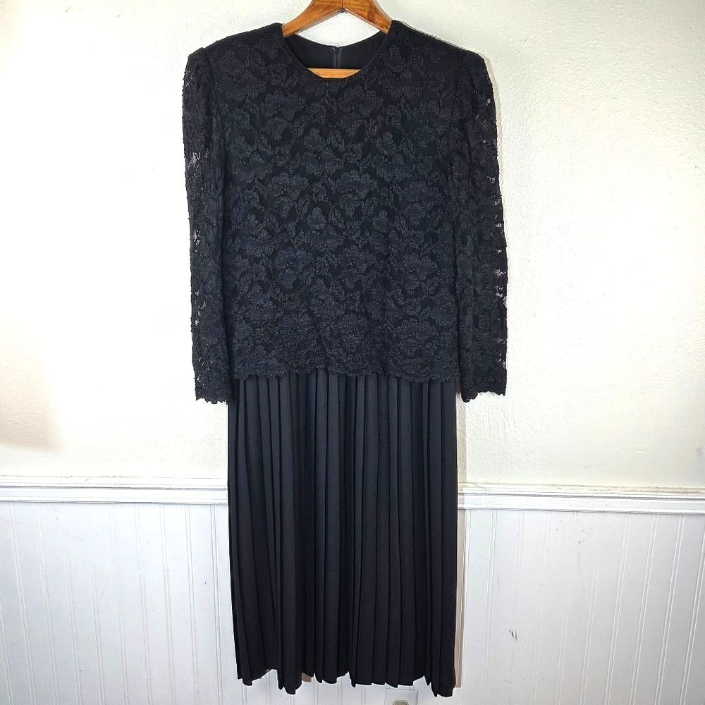 Mountain Home Women's Vintage 80's Elegant Black Lace Midi Dress Size 14